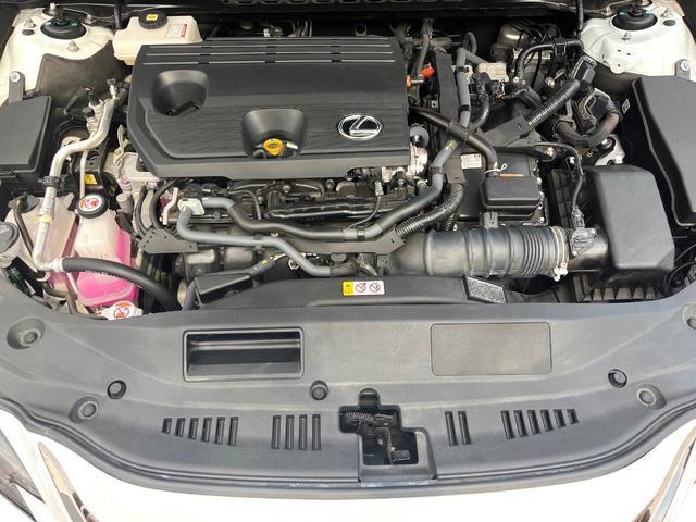 Lexus ES 2023-03 8547276-17
