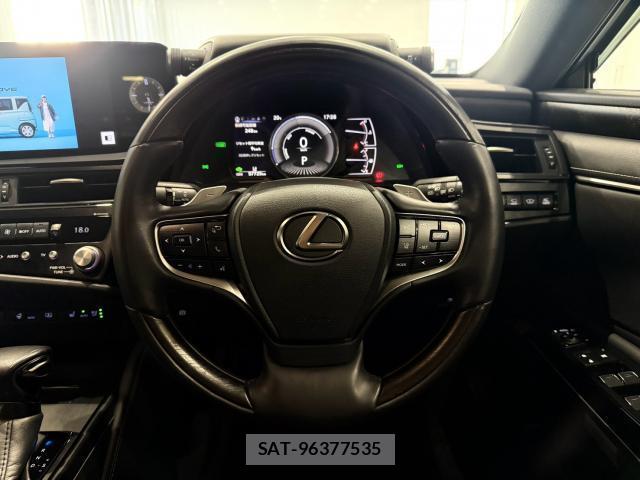 Lexus ES 2023-10 8549479-4