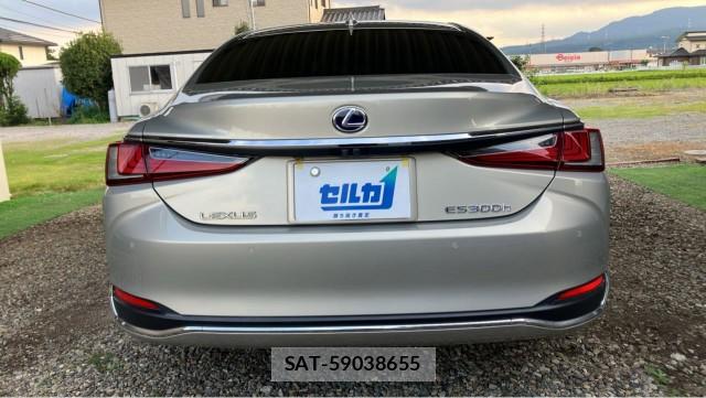 Lexus ES 2019-08 8550296-1