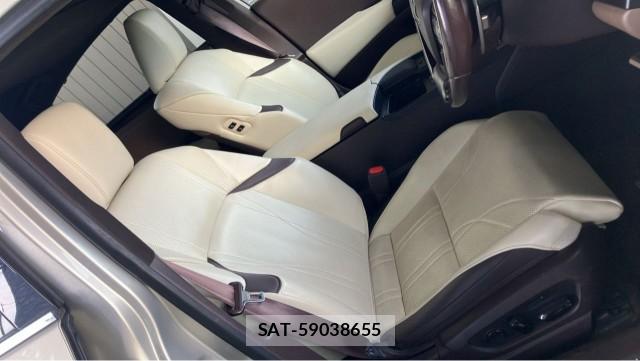 Lexus ES 2019-08 8550296-5
