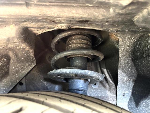 Suzuki ESCUDO 2023-09 8547234-19