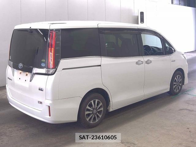 Toyota ESQUIRE 2017-11 8548374-1