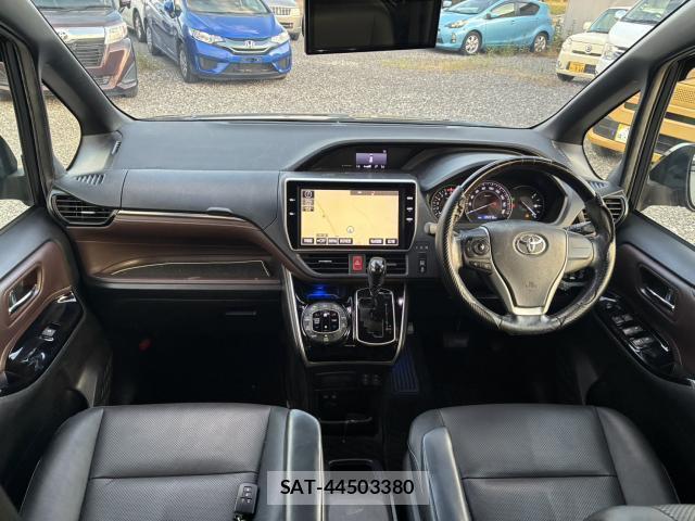 Toyota ESQUIRE 2018-02 8549290-2
