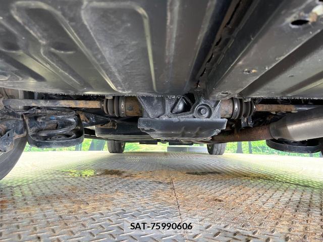 Toyota ESQUIRE 2015-09 8549501-18