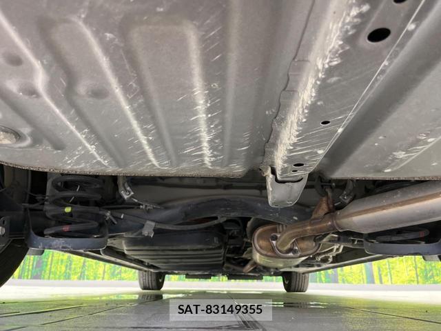 Toyota ESQUIRE 2019-03 8549593-19