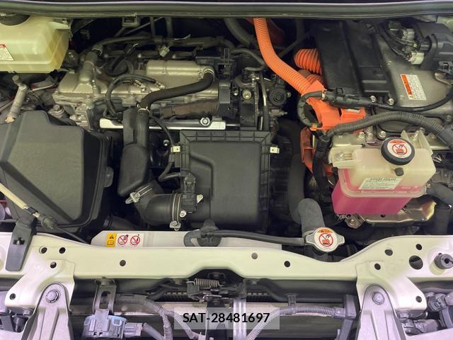 Toyota ESQUIRE 2018-09 8550913-19