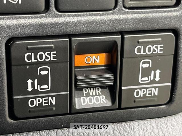 Toyota ESQUIRE 2018-09 8550913-3
