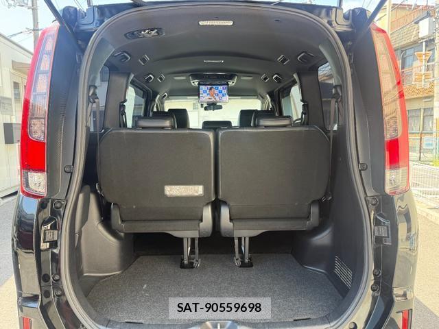 Toyota ESQUIRE 2017-05 8552148-10