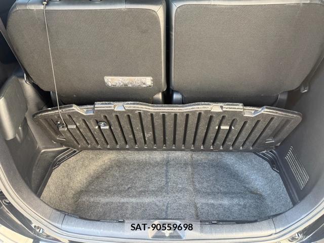 Toyota ESQUIRE 2017-05 8552148-12
