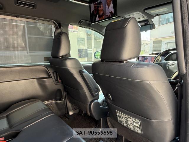 Toyota ESQUIRE 2017-05 8552148-14