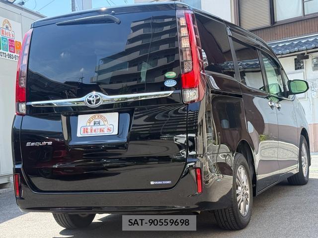 Toyota ESQUIRE 2017-05 8552148-4