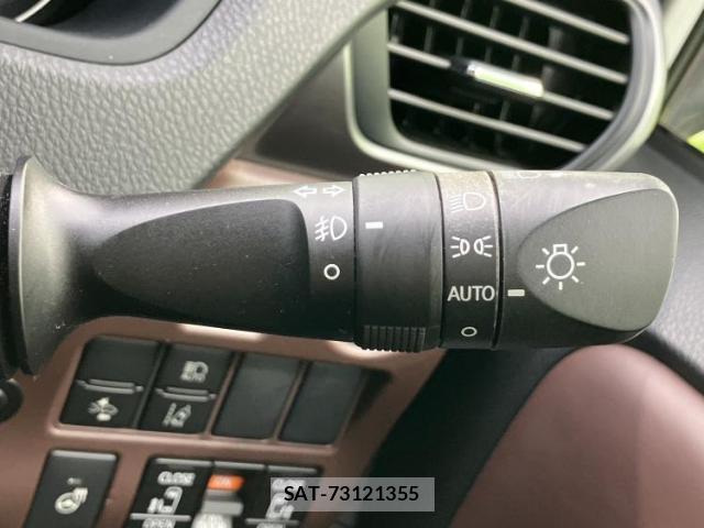 Toyota ESQUIRE 2017-12 8552575-16