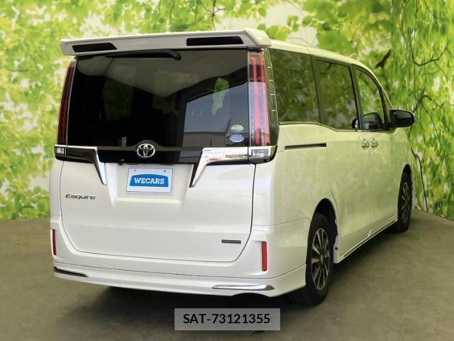 Toyota ESQUIRE 2017-12 8552575-2