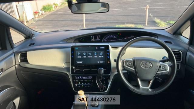 Toyota ESTIMA HYBRID 2018-03 8550398-2