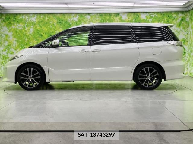 Toyota ESTIMA 2013-11 8552406-1
