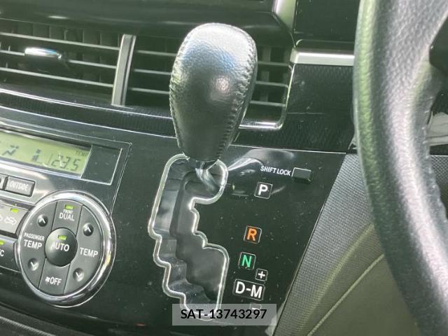 Toyota ESTIMA 2013-11 8552406-16