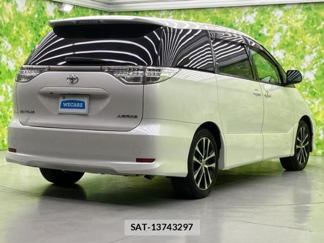 Toyota ESTIMA 2013-11 8552406-2