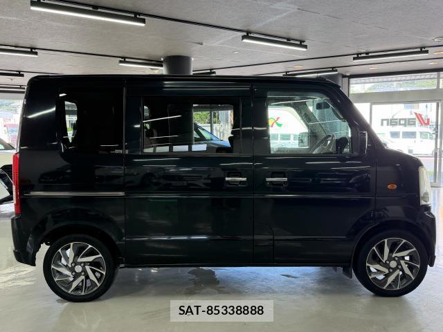 Suzuki EVERY WAGON 2006-03 8546721-3