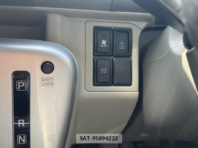 Suzuki EVERY WAGON 2020-06 8548005-11