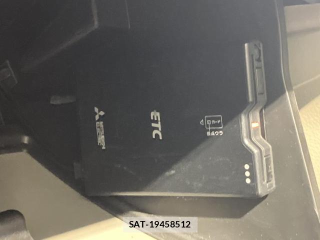 Suzuki EVERY WAGON 2022-07 8552556-16