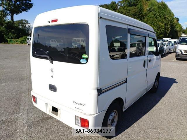 Suzuki EVERY 2016-08 8546505-2