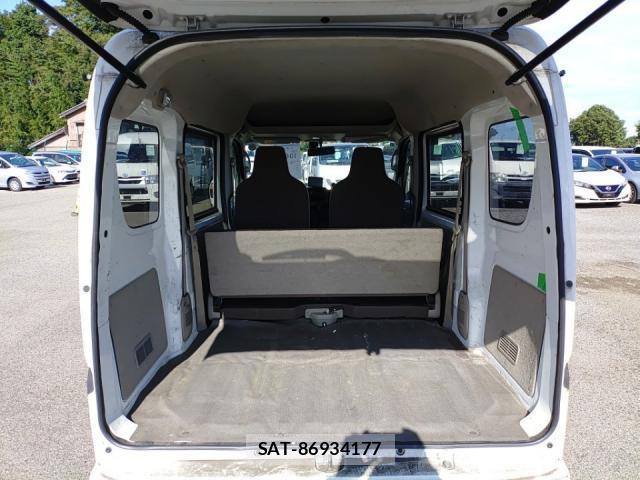 Suzuki EVERY 2016-08 8546505-5
