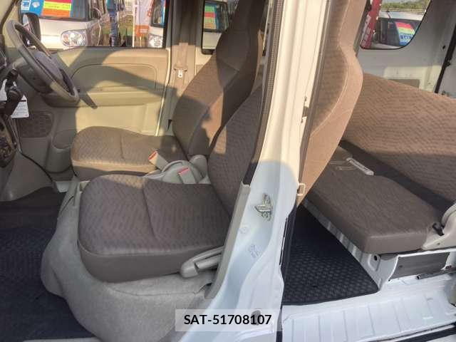Suzuki EVERY 2022-07 8546762-12