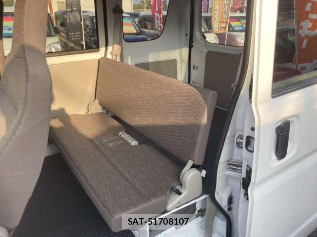 Suzuki EVERY 2022-07 8546762-14