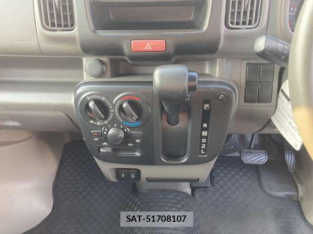 Suzuki EVERY 2022-07 8546762-17