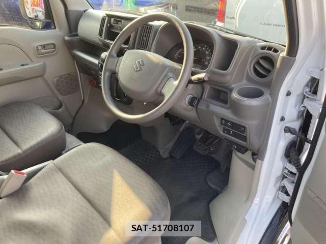 Suzuki EVERY 2022-07 8546762-9