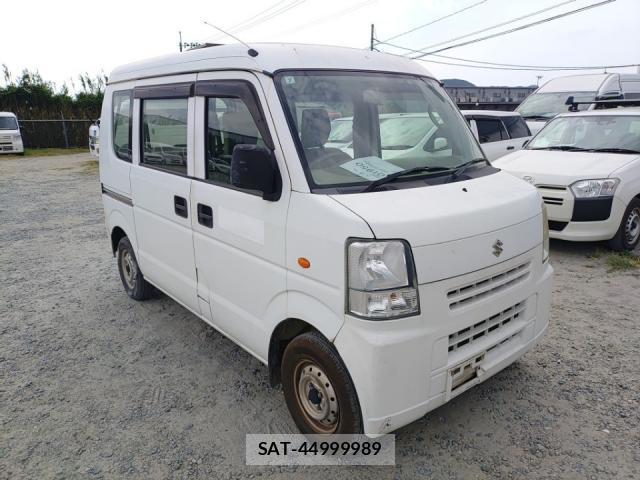 Suzuki EVERY 2012-07 8547571-1