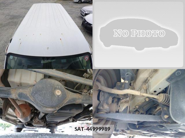 Suzuki EVERY 2012-07 8547571-6