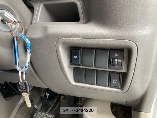 Suzuki EVERY 2017-11 8547572-17