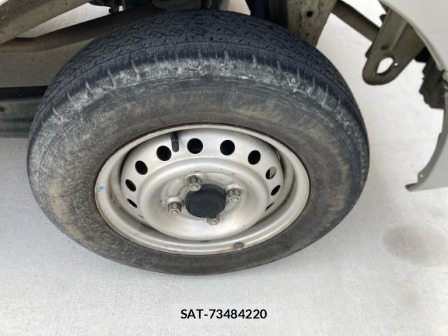 Suzuki EVERY 2017-11 8547572-5