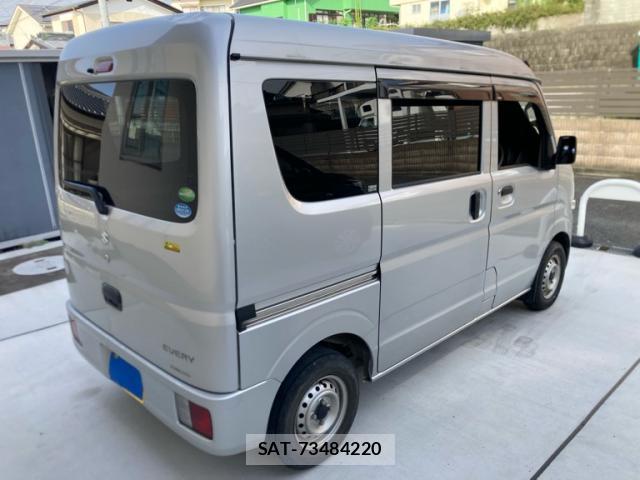 Suzuki EVERY 2017-11 8547572-6