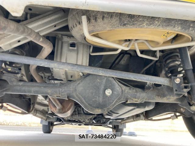 Suzuki EVERY 2017-11 8547572-8