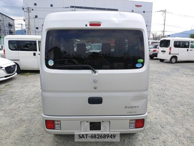 Suzuki EVERY 2018-08 8547596-3