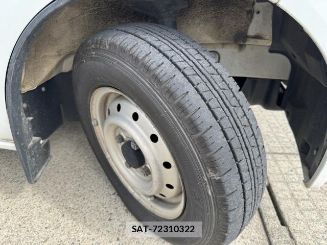 Suzuki EVERY 2013-05 8548704-17