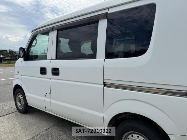 Suzuki EVERY 2013-05 8548704-3