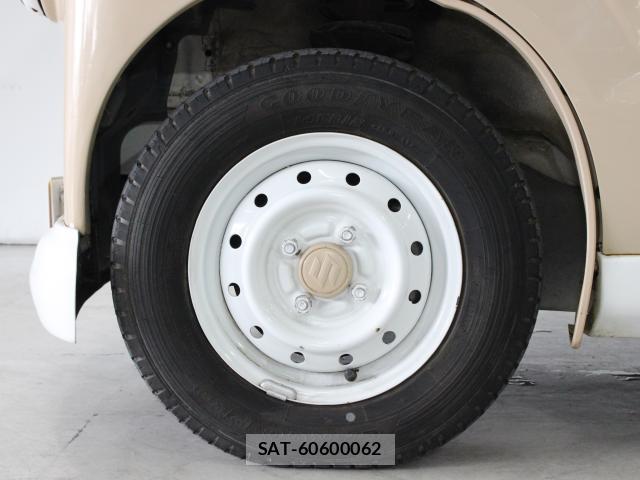 Suzuki EVERY 2010-06 8548731-16