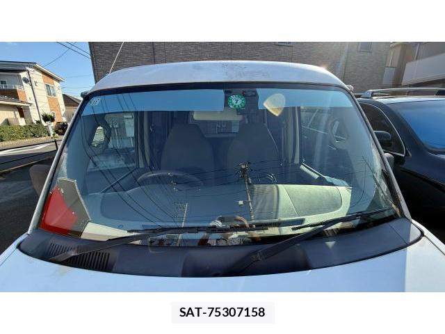 Suzuki EVERY 2010-11 8548827-16