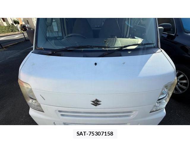 Suzuki EVERY 2010-11 8548827-17