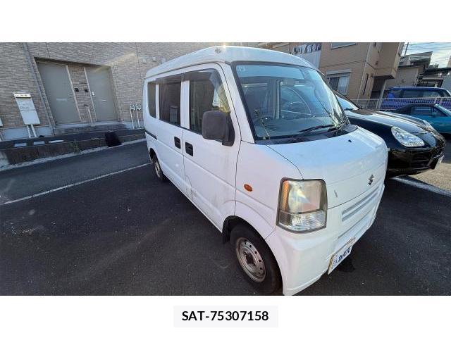 Suzuki EVERY 2010-11 8548827-7