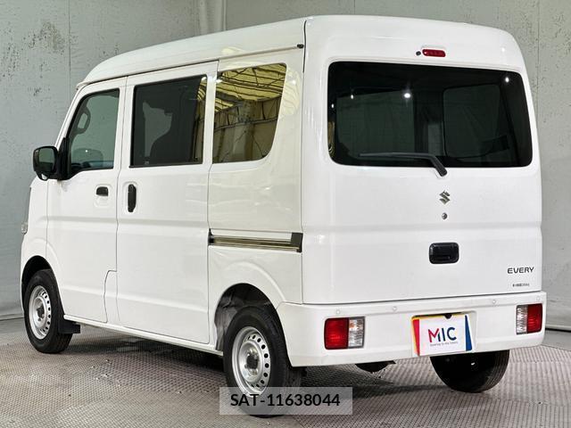 Suzuki EVERY 2023-07 8549808-16