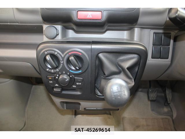 Suzuki EVERY 2016-11 8549908-15