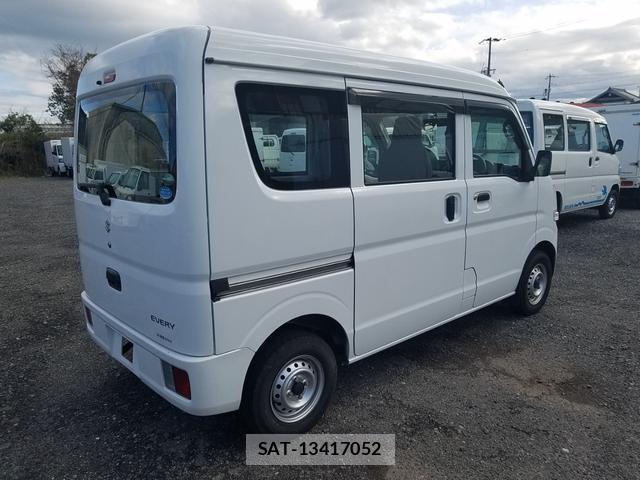 Suzuki EVERY 2017-12 8550469-1