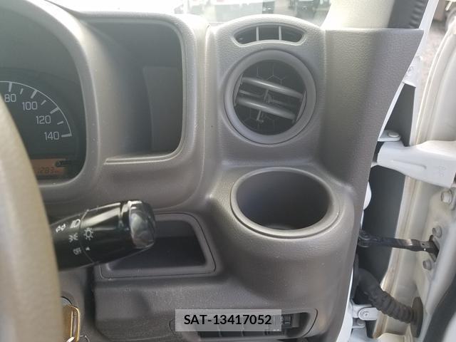 Suzuki EVERY 2017-12 8550469-16