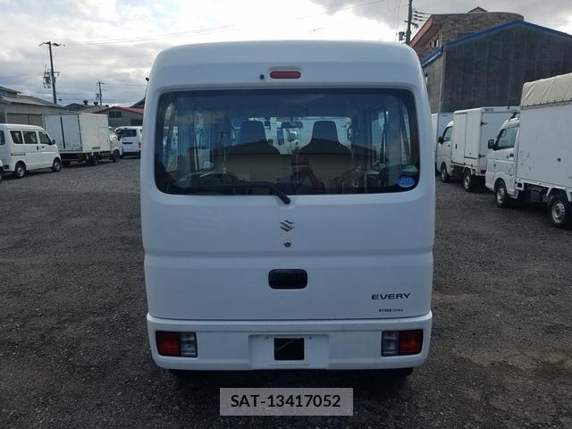 Suzuki EVERY 2017-12 8550469-17
