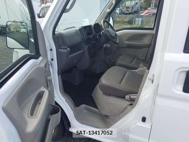Suzuki EVERY 2017-12 8550469-5