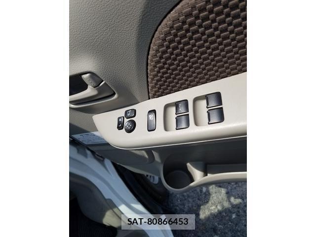 Suzuki EVERY 2016-03 8550494-12